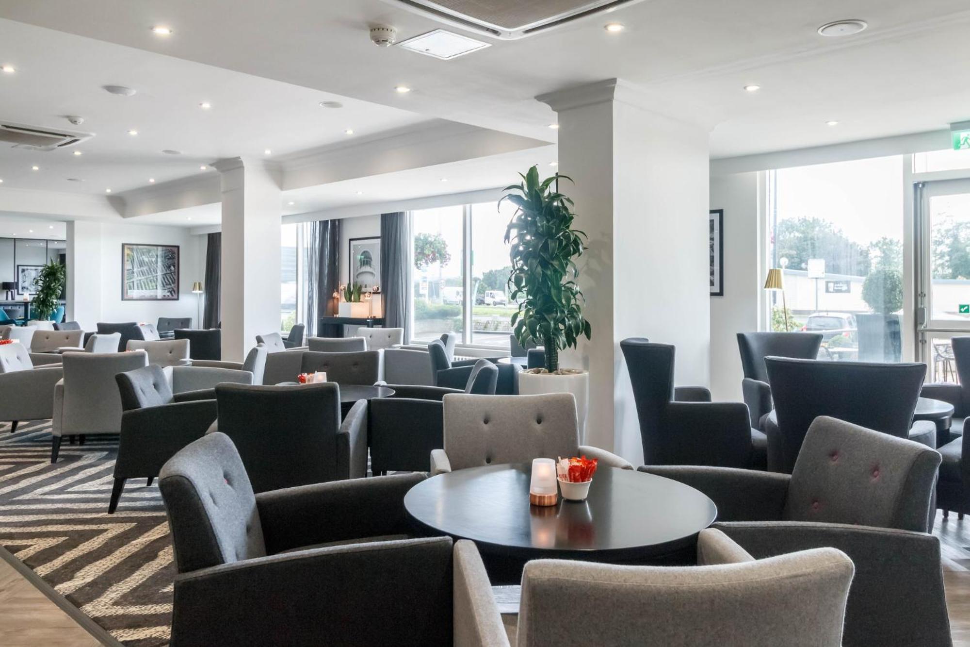 Garner Hotel Preston Samlesbury By Ihg المظهر الخارجي الصورة